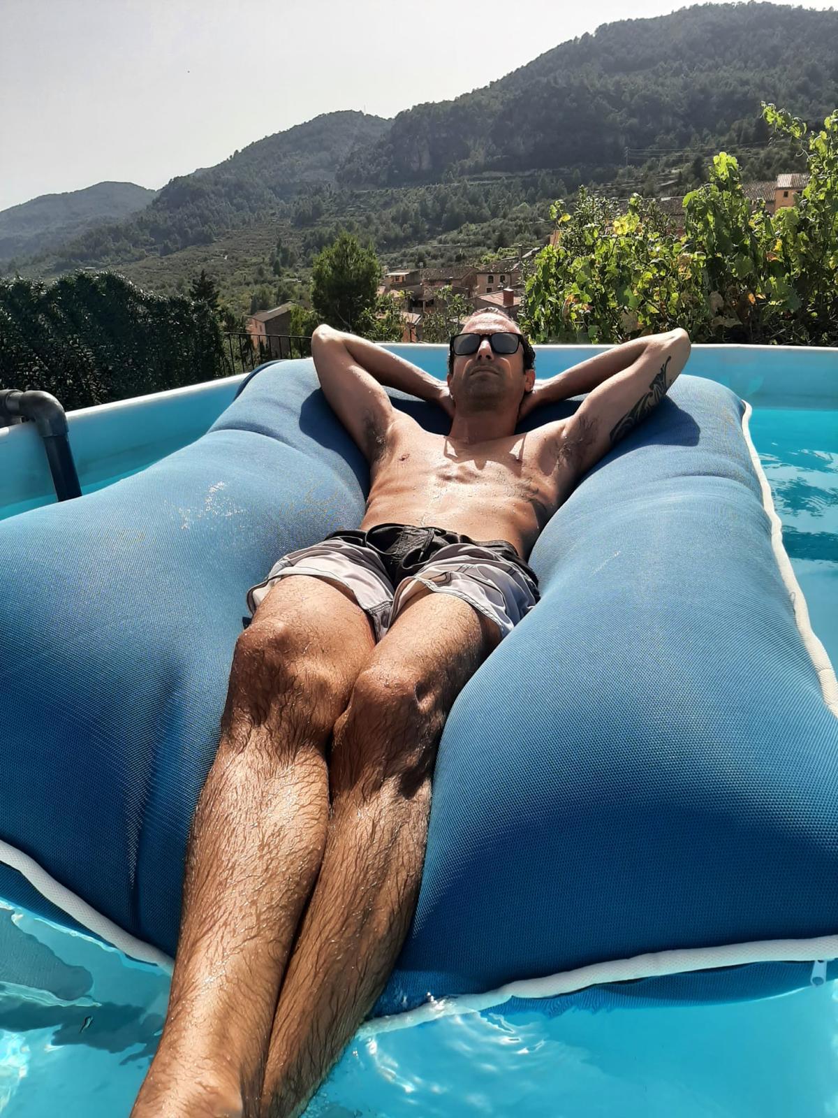 Puff de piscina - Crepúsculo (OULET)